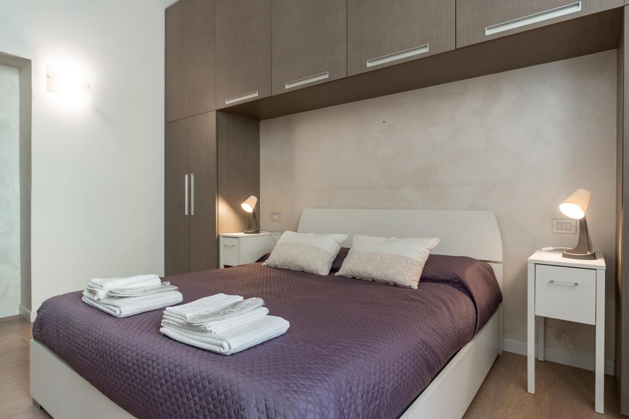 Casa vacanze Milano-trilocale Centrale Con Vasca Idromassaggio Milano